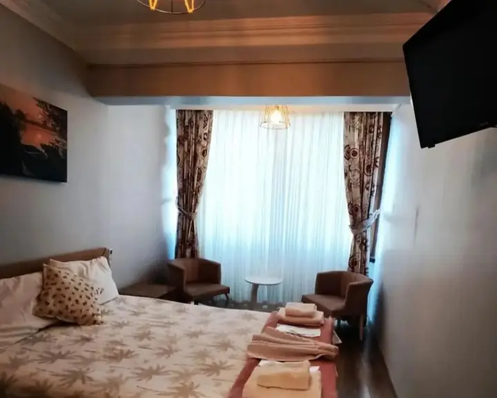 Дикили: Aterna Hotel