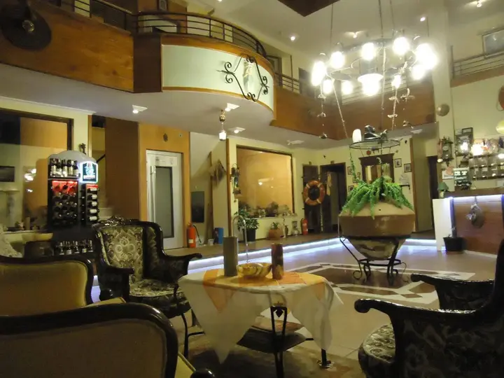 Дикили: Aterna Hotel