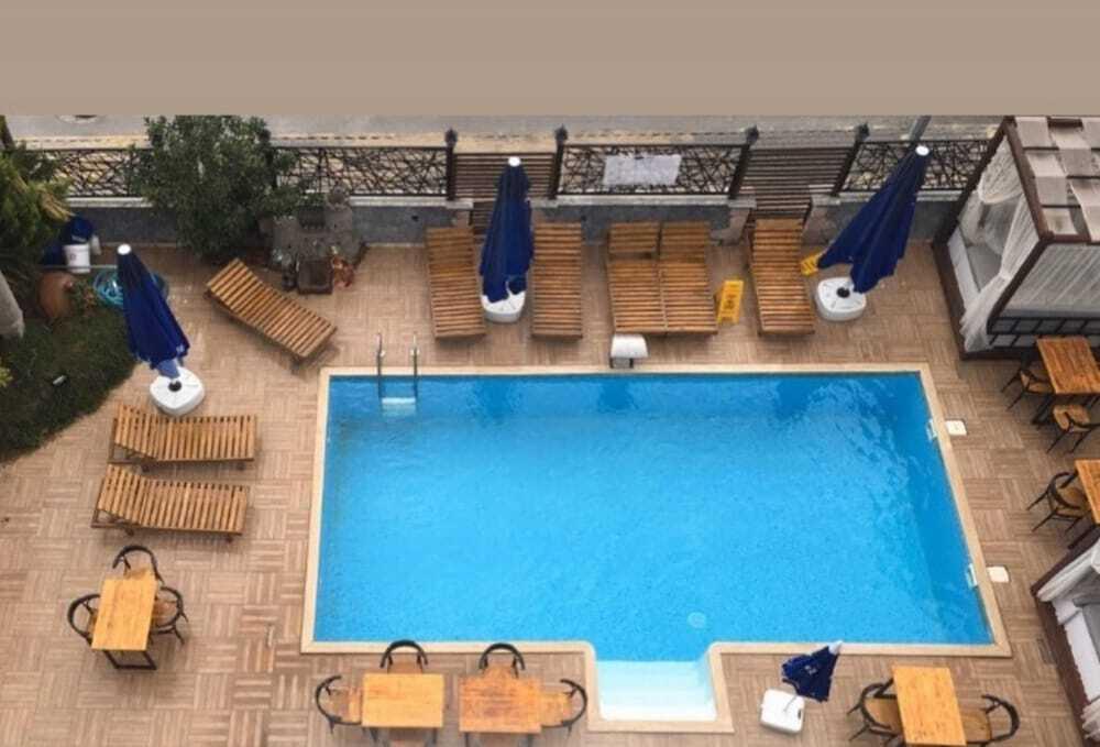 Дикили: Aterna Hotel