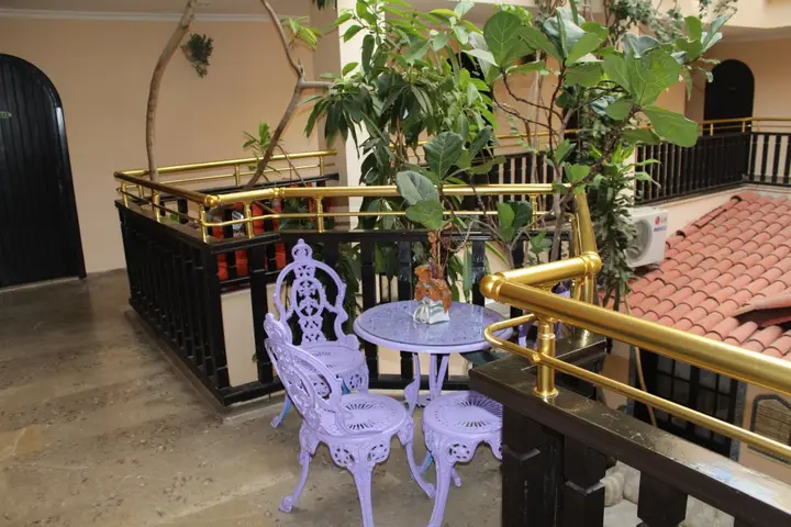 carousel image 2