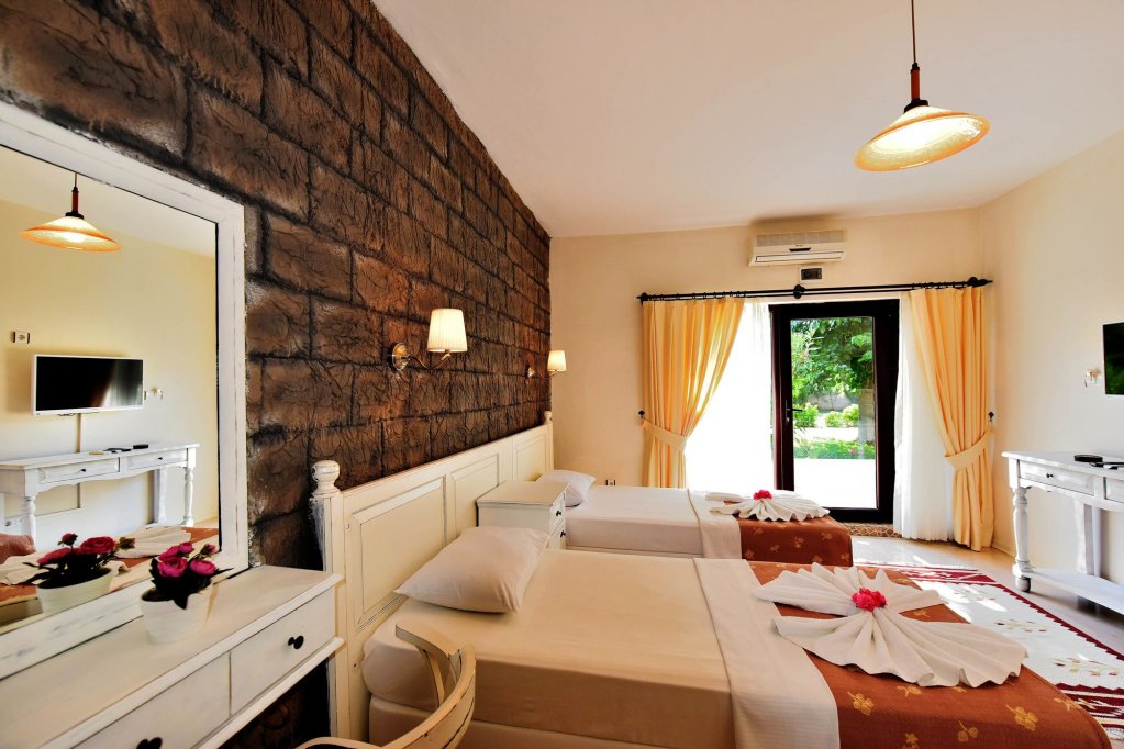 Голькой: Yalim Hotel