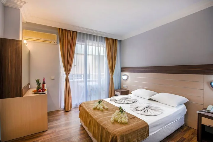Аланья: Hawaii Suite Beach Hotel