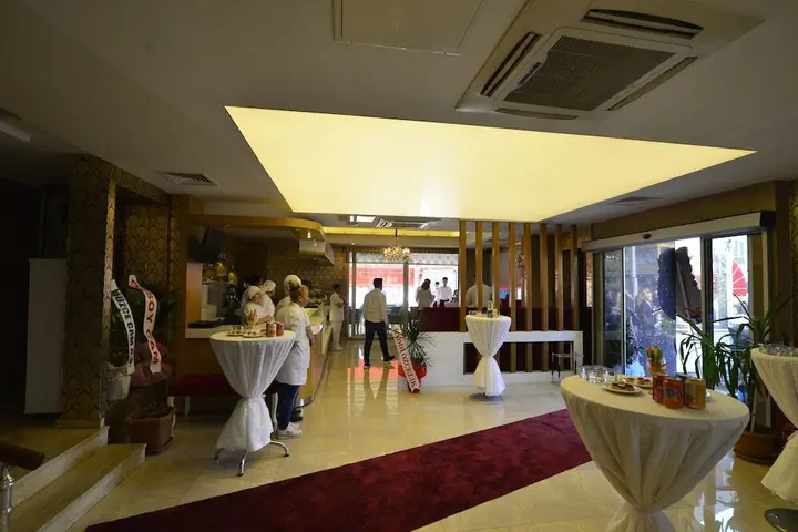 Дюздже: Otel Düzce Sürur & SPA