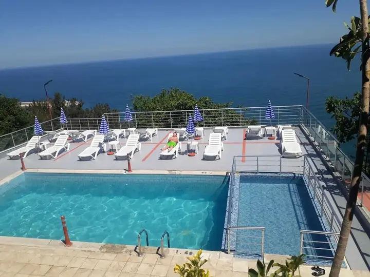 Бартын: Gunter Seher Otel