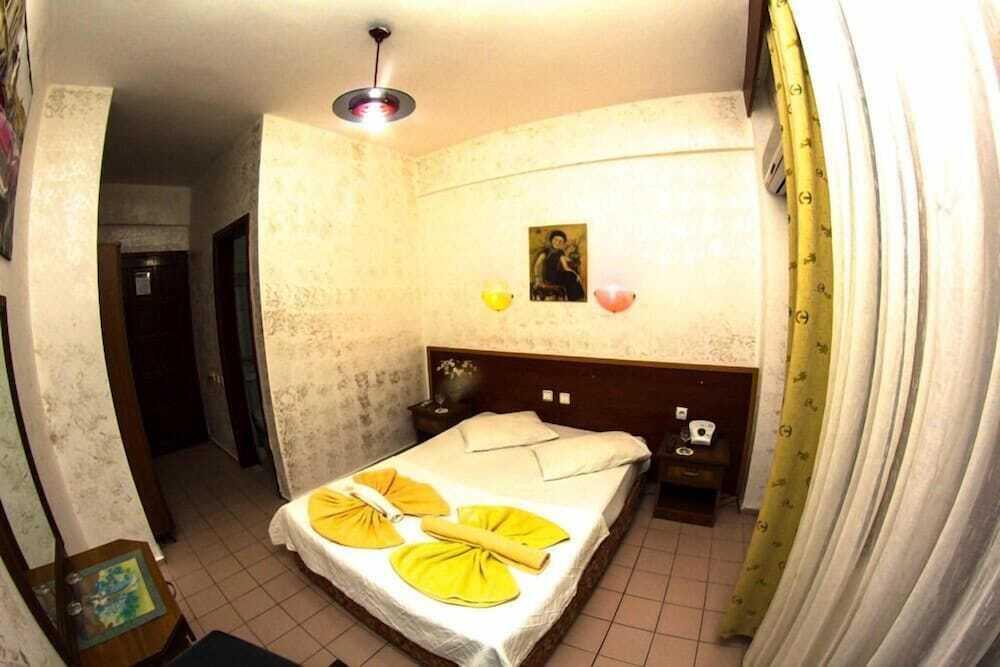 Кемер: El Latino Otel