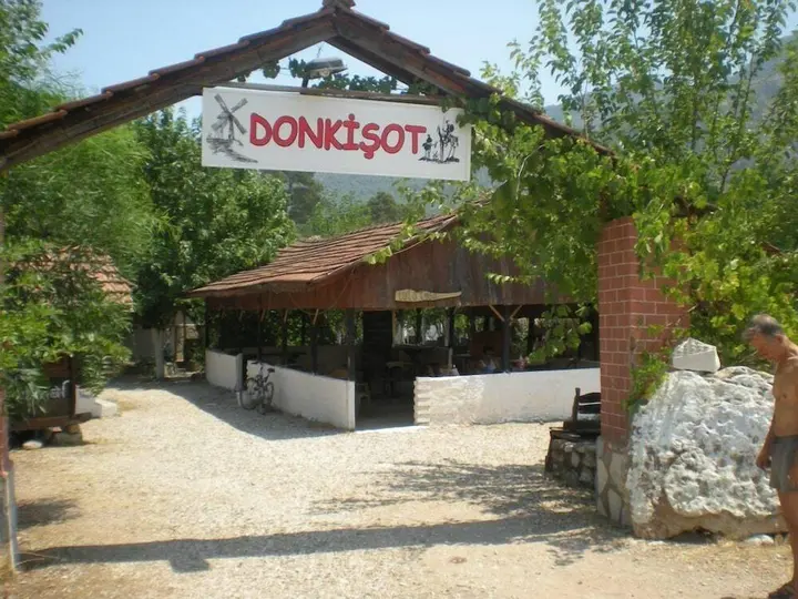 Кумлуджа: Don Kisot Pansiyon