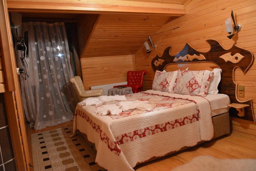 Сайл: Assortie La Villa Hotel