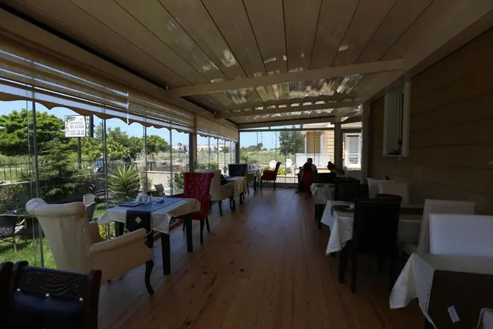 Сайл: Assortie La Villa Hotel