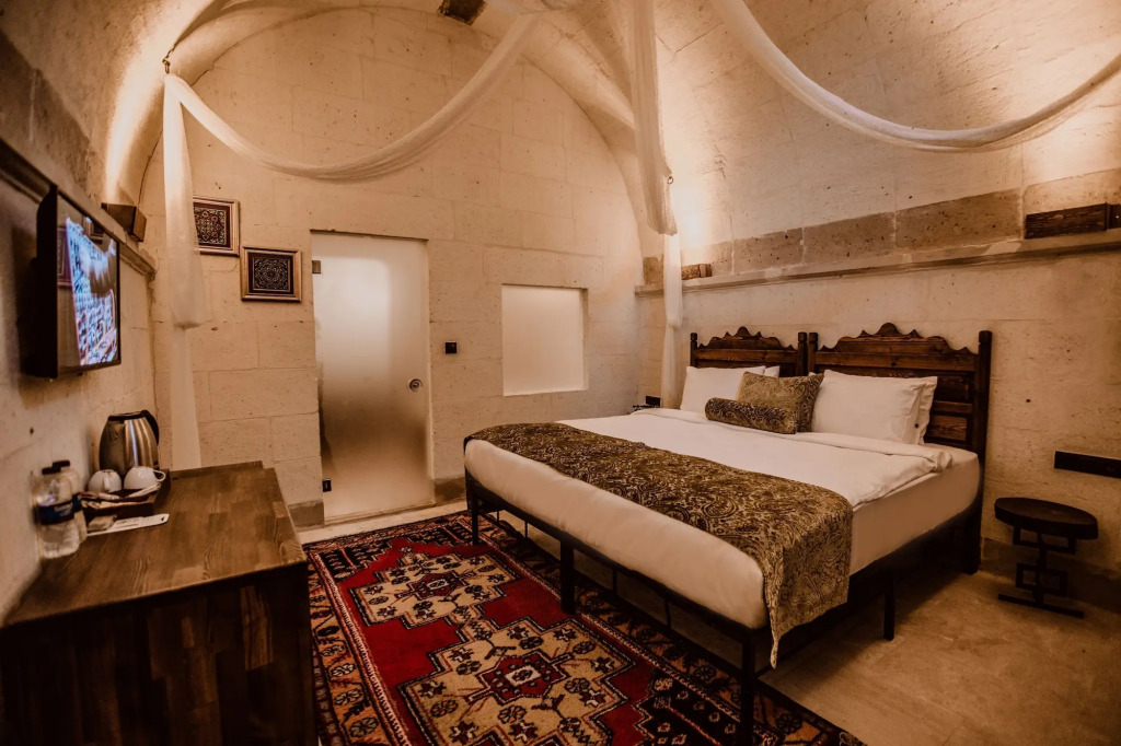 Ургуп: Ortahisar Cave Hotel