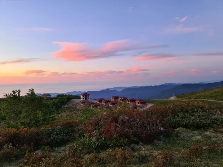 Кайели: Бунгало Handüzü Tatil köyü