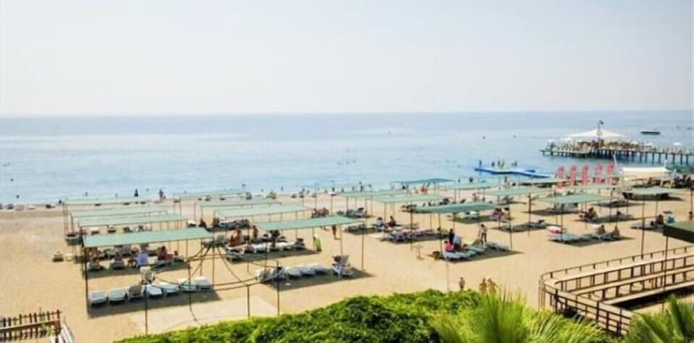 Бельдиби: Aquabella Beach Hotel