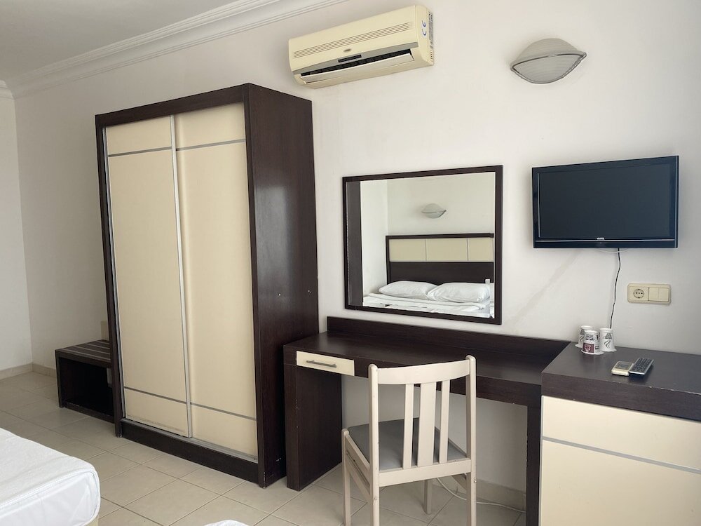 Бельдиби: Aquabella Beach Hotel