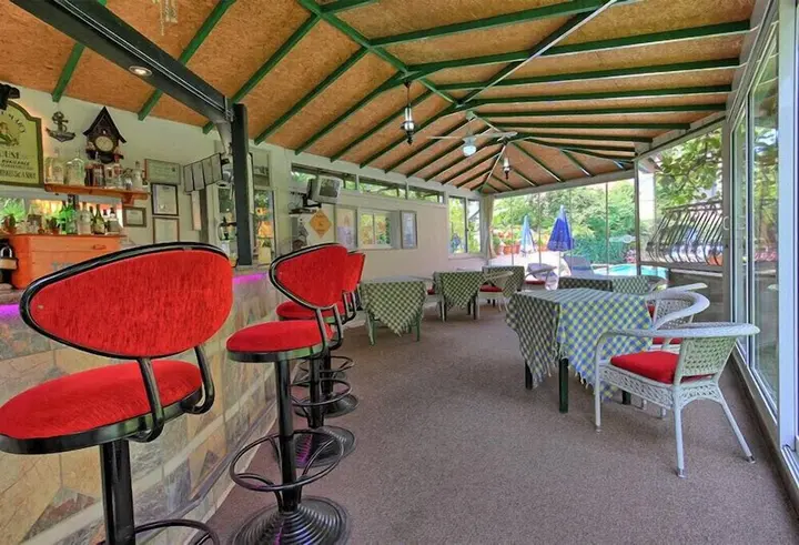 Дальян: Mandalinn Hotel