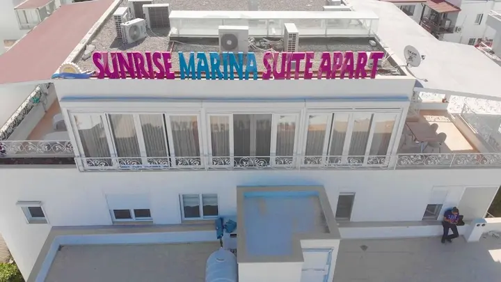 Тургутрейс: Sunrise Marina Suit Apart
