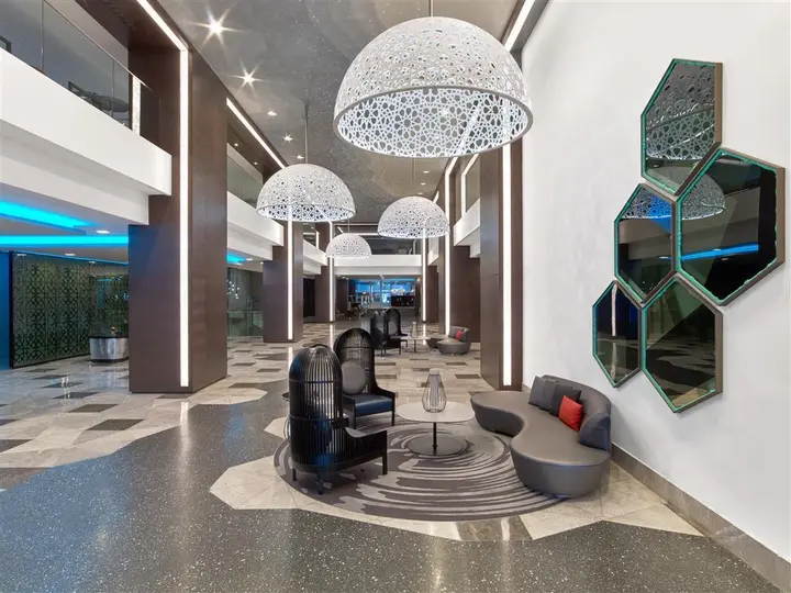 Стамбул: Le Meridien Istanbul Etiler