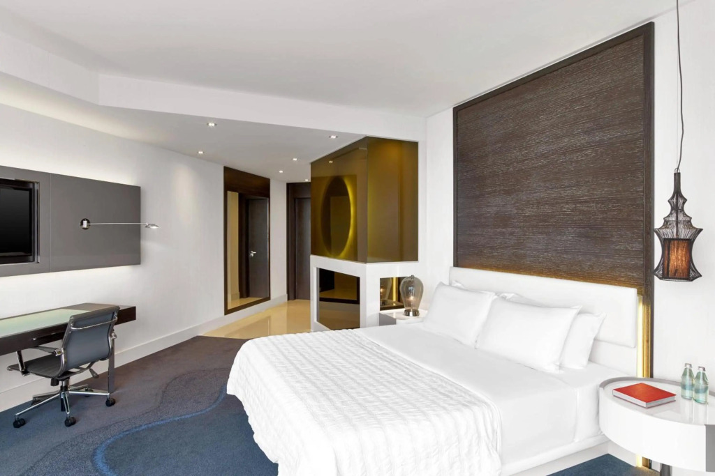 Стамбул: Le Meridien Istanbul Etiler