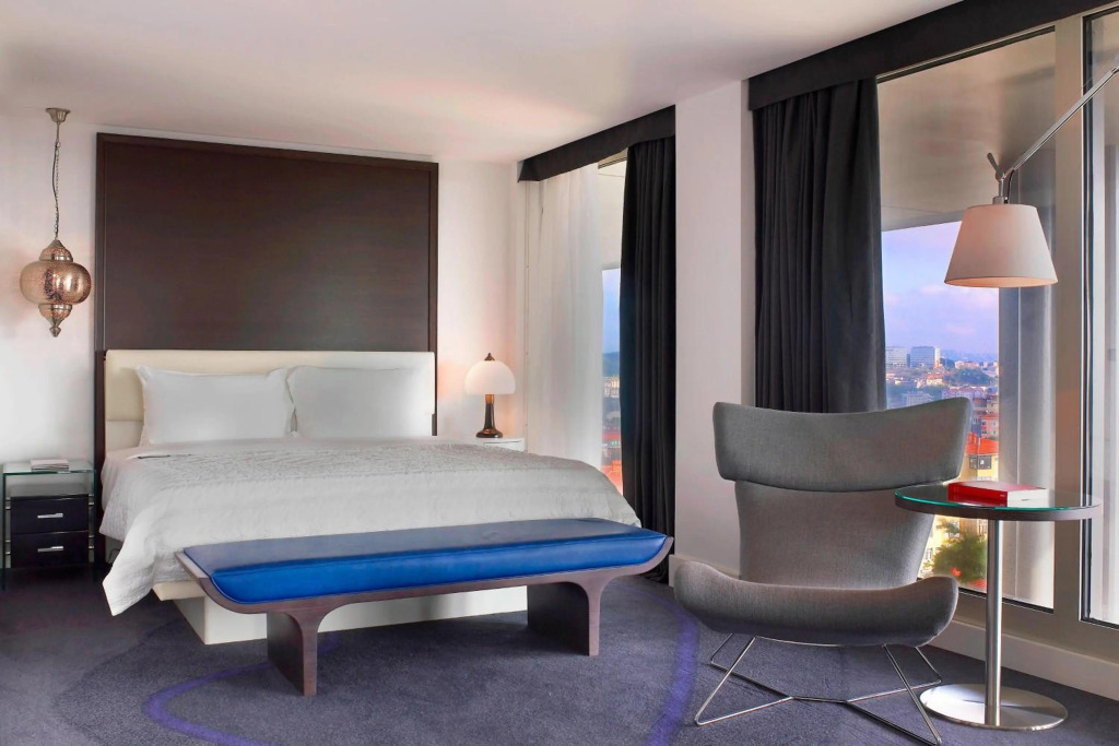 Стамбул: Le Meridien Istanbul Etiler