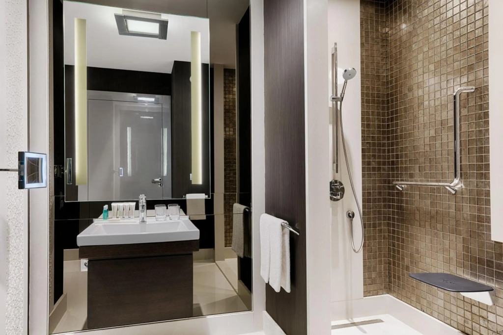 Стамбул: Le Meridien Istanbul Etiler
