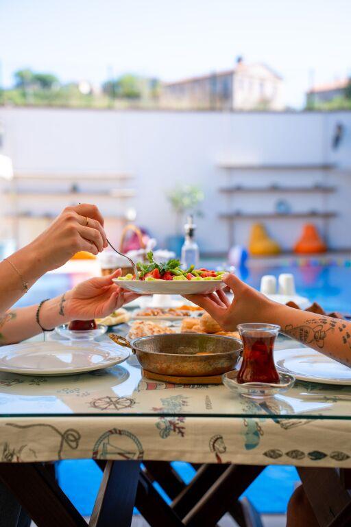 Айвалык: Cunda Giritlioğlu Otel Adult Only +12
