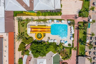Чамьюва: Отель Emelda Sun Club