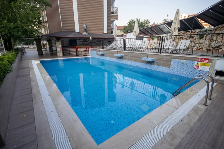 Турунч: Отель Turunç Dream Hotel