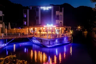 Турунч: Отель Turunç Dream Hotel