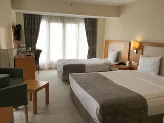 Бююкчекмедже: Mercia Hotels & Resorts