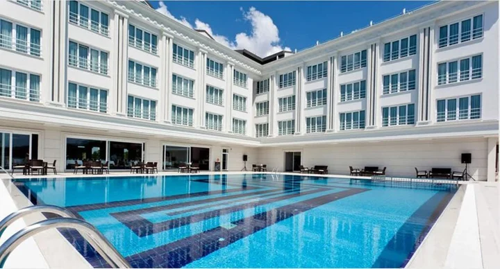 Бююкчекмедже: Mercia Hotels & Resorts