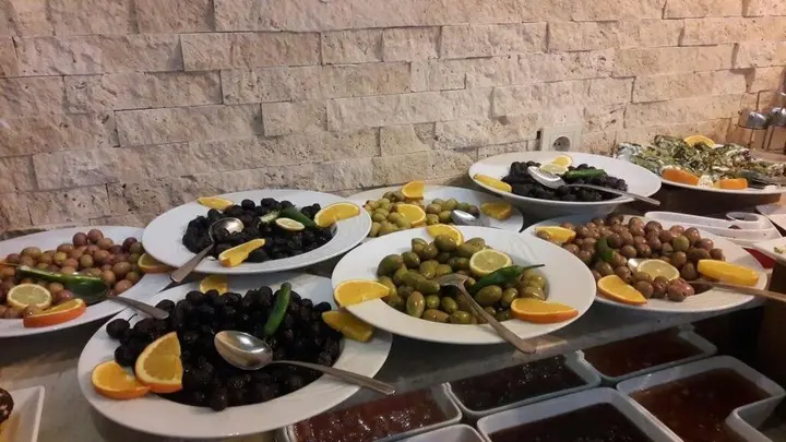 Дикили: Hotel La Bella Bergama
