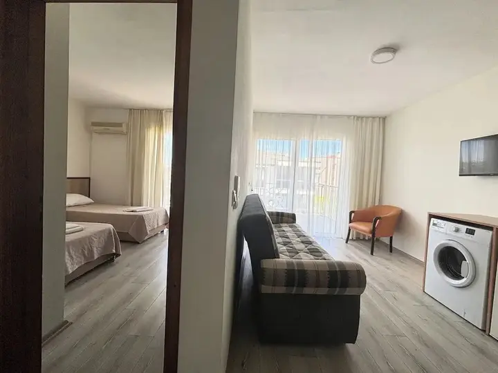 Чешме: Fora Apart Otel