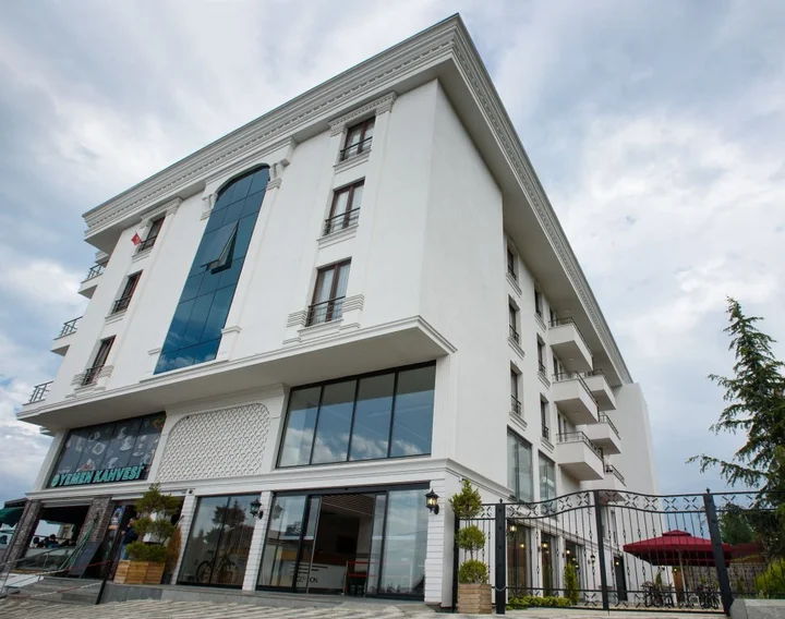 Трабзон: White House Hotel