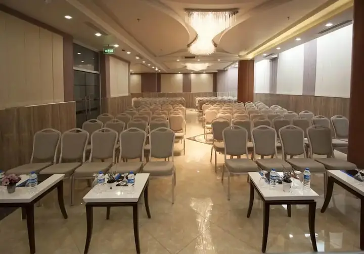 Мерсин: Forum Suite Hotel