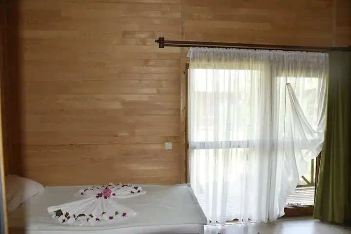 Чиралы: Serenity Bungalows