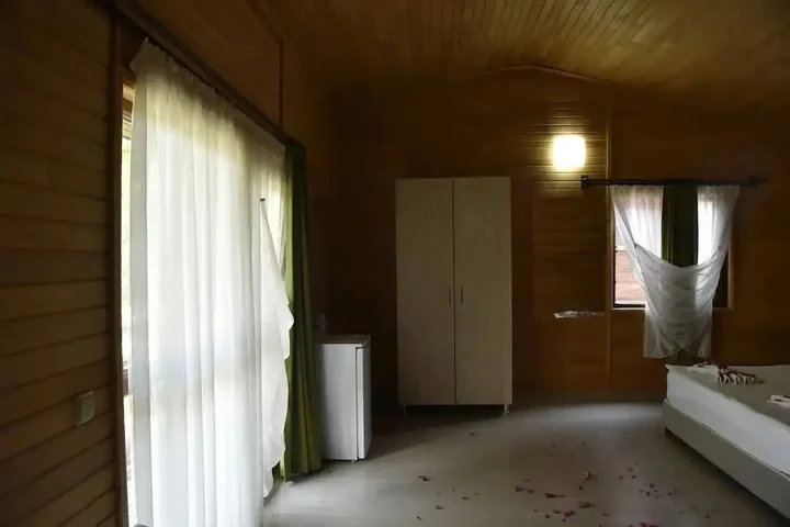 Чиралы: Serenity Bungalows