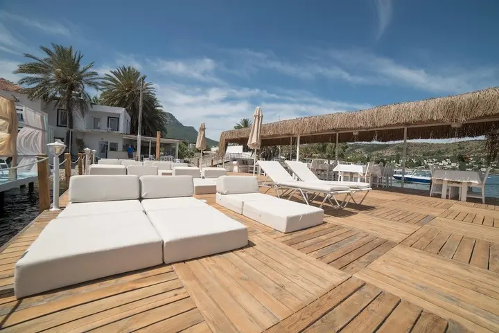 Голькой: Munchies Beach Suites