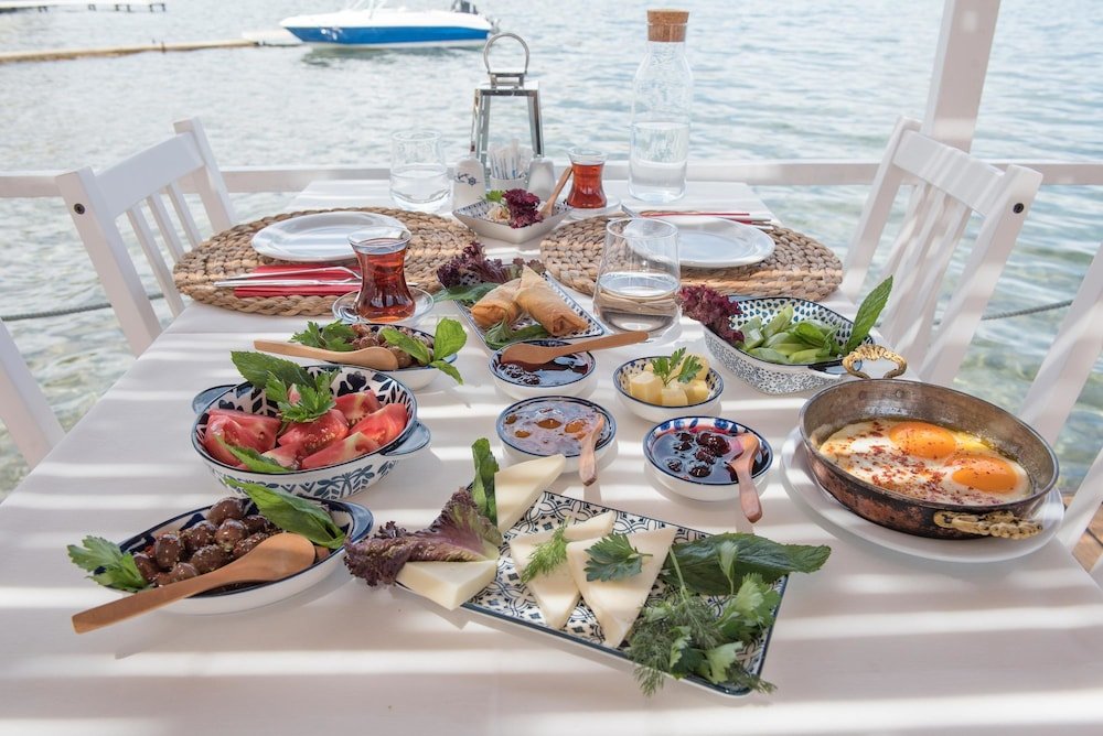 Голькой: Munchies Beach Suites