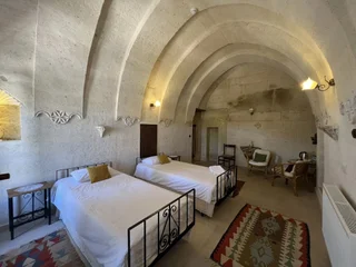 Ибрагимпаша: El Puente Cave Hotel