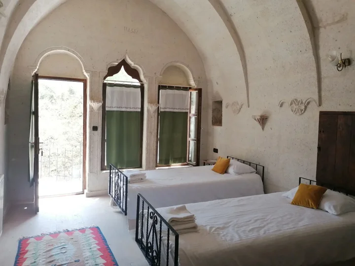 Ибрагимпаша: El Puente Cave Hotel