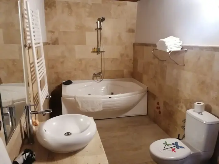 Ибрагимпаша: El Puente Cave Hotel