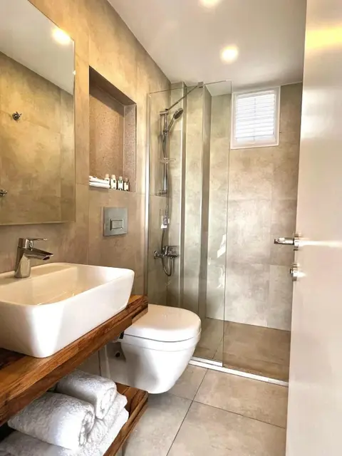 Голькой: Nazli Hotel