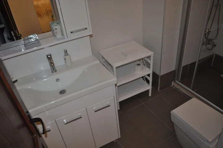 Голькой: Nazli Hotel