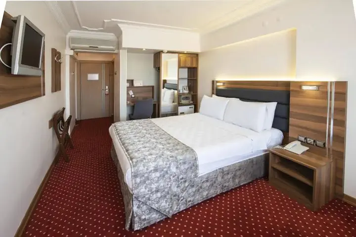 Эскишехир: Atiskan Hotel
