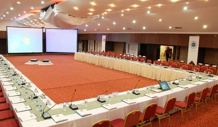 Кахраманмарас: Saffron Hotel Kahramanmaras
