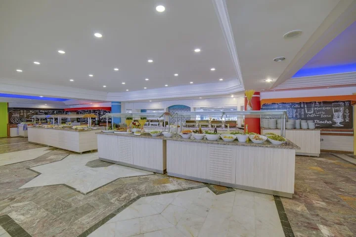 Кушадасы: La Santa Maria Hotel