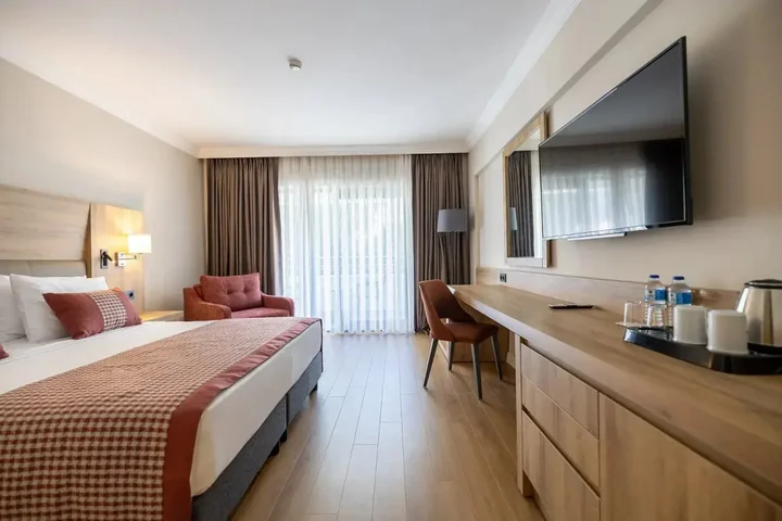 Кушадасы: La Santa Maria Hotel