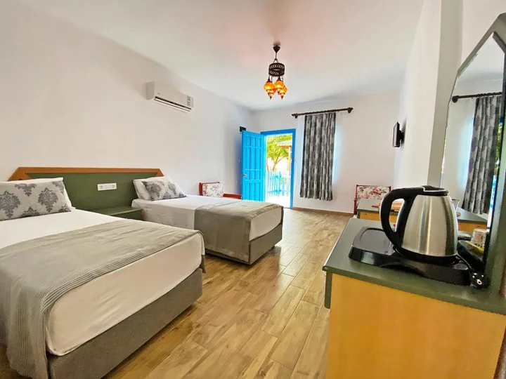 Мармарис: Romance Beach Hotel
