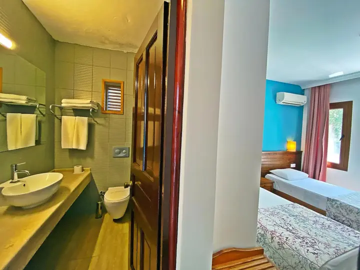 Мармарис: Romance Beach Hotel