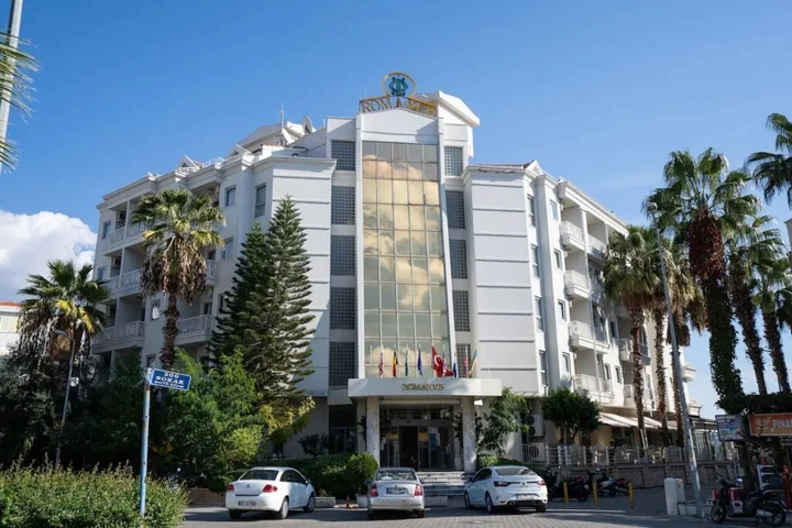 Мармарис: Romance Beach Hotel