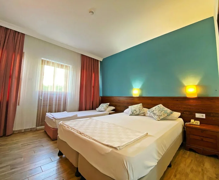 Мармарис: Romance Beach Hotel