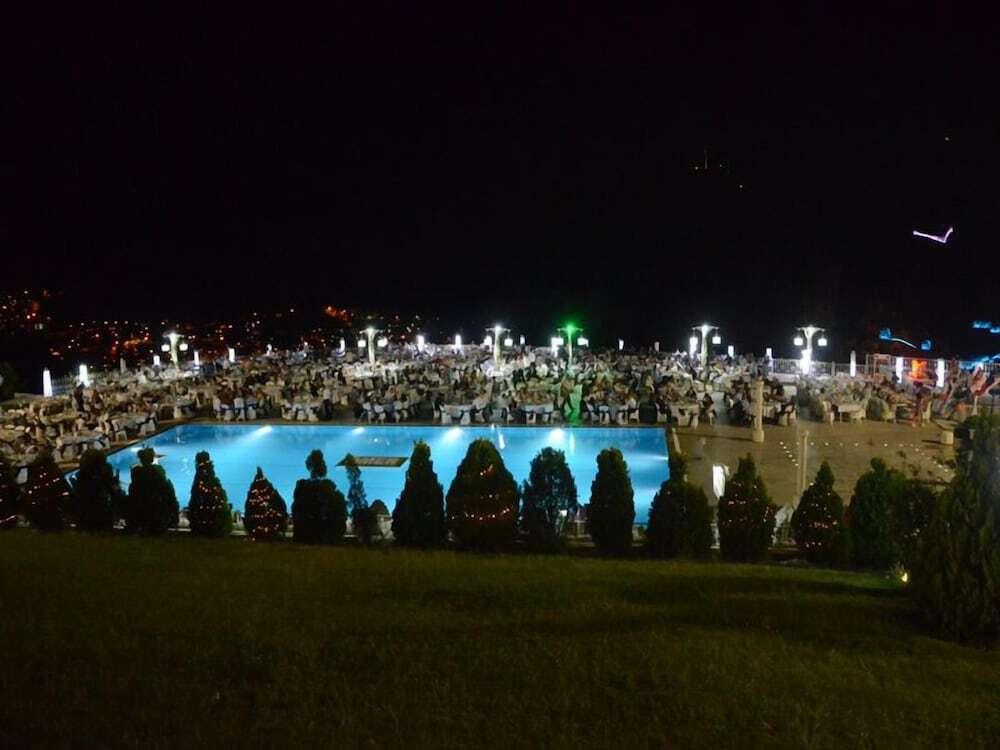 Амасья: The Apple Palace